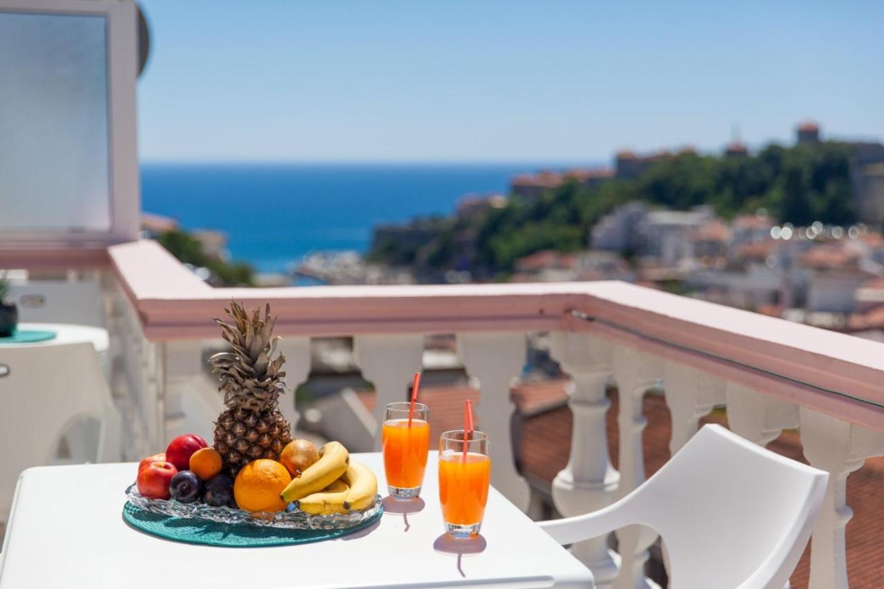 Castello Apartments Ulcinj Extérieur photo